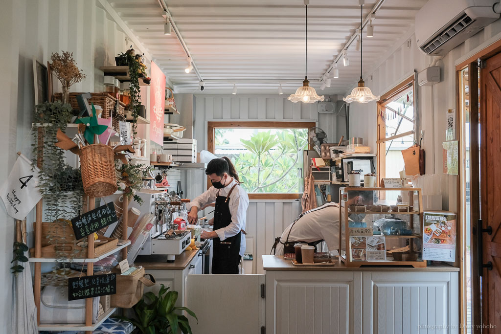 中埔景點｜Picgather 吾友野事，露營風網美帳棚野餐下午茶，大草坪、白色貨櫃 @嘉義+1 | 嘉義加一