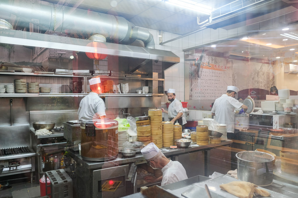 台中超人氣港式料理「品嘉茶餐廳」，香港師傅現做港點，海南雞飯必點！