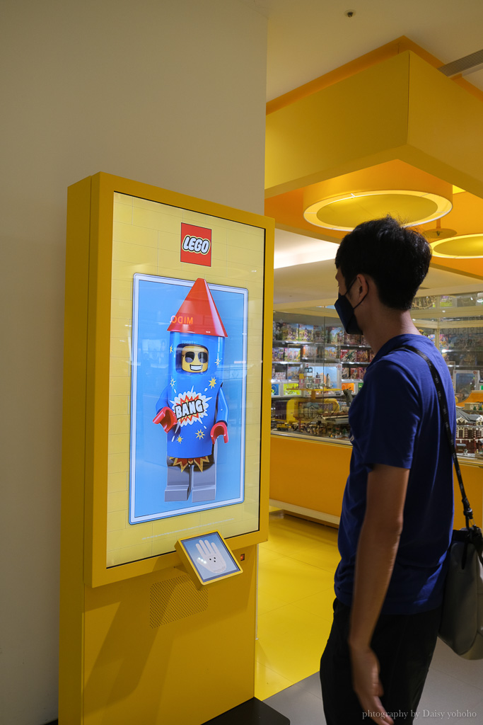 遠百信義A13｜台北樂高 LEGO 專櫃「臺灣首間樂高授權專賣店」樂高人必朝聖！