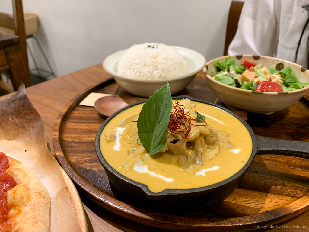 穀谷｜嘉義日式氛圍老屋餐廳，披薩咖哩店，烤餅套餐必點