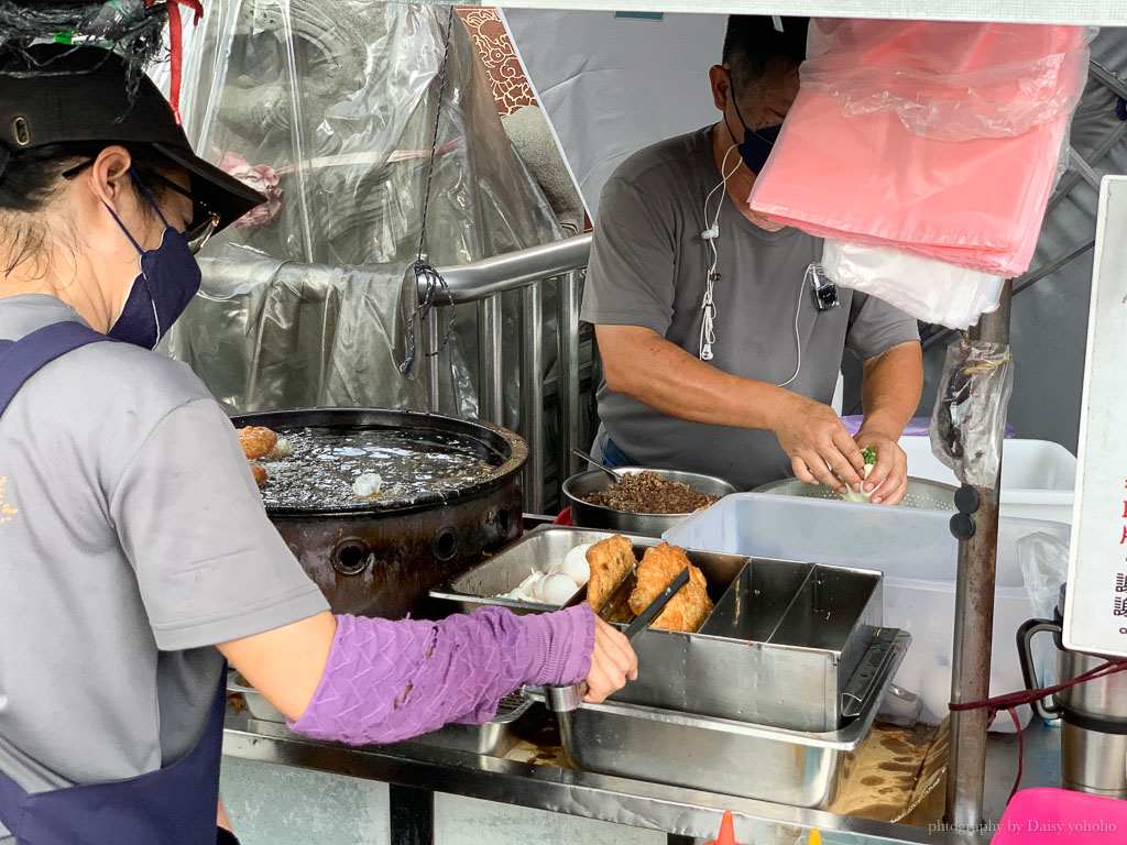 夏林蔥油餅｜大量蔥、肉，半熟炸蛋會爆漿！$40元的平民美食小點心