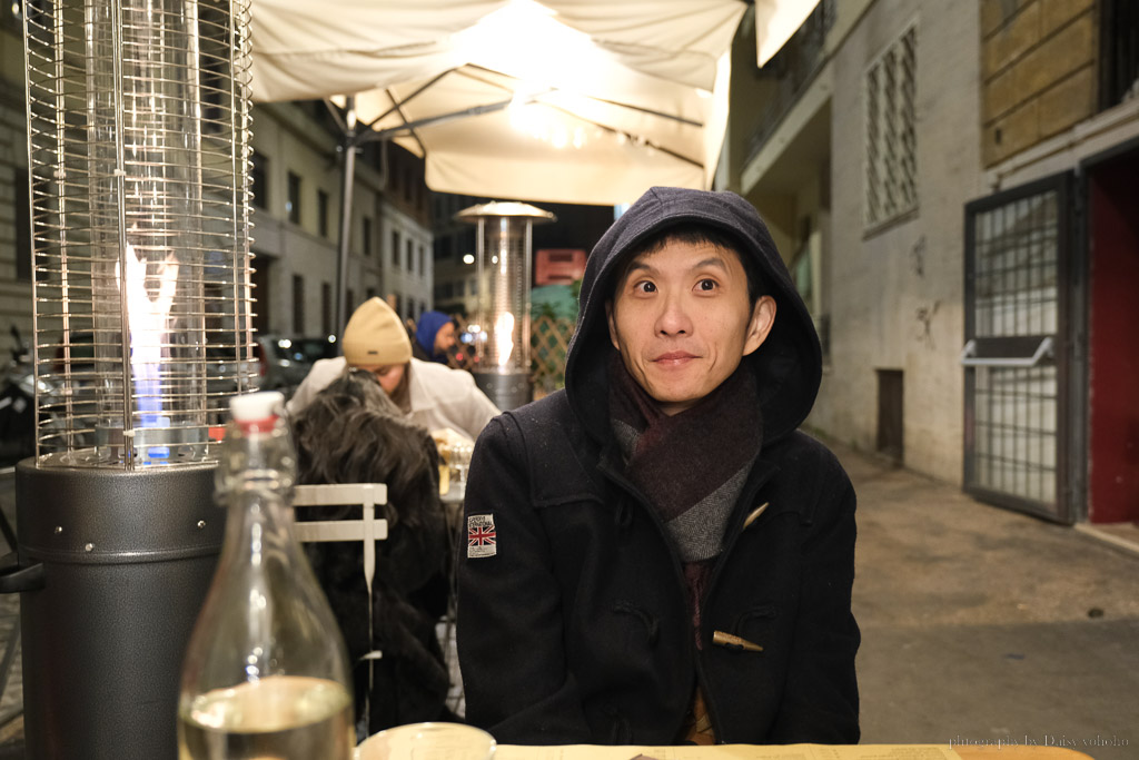 羅馬地窖餐廳「Trattoria Vecchia Roma」品嚐在地傳統料理，沒預約就等著排隊排到天荒地老