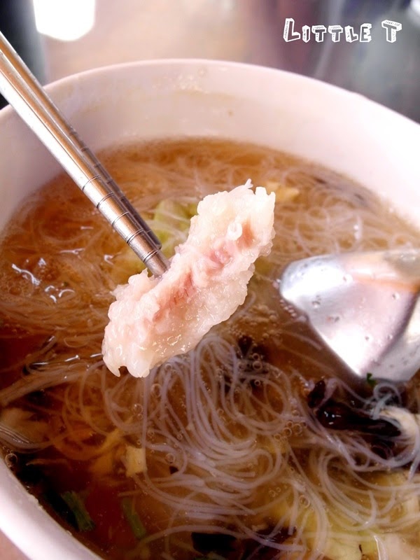 台南國華街小吃|阿婆魯麵,古早味老店,府城小吃