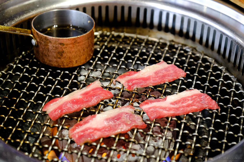 山鯨燒肉, 台中和服體驗, 免費和服體驗, 山鯨燒肉漢口店, 台中燒肉, 台中美食, 台中高級燒肉, 山鯨燒肉生日優惠, 山鯨燒肉菜單