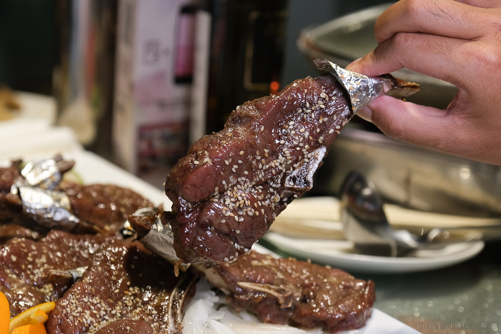 全國麗園大飯店婚宴》超高C/P值喜宴桌菜，全新宴會場地共佔地7000坪，停車不用煩惱！