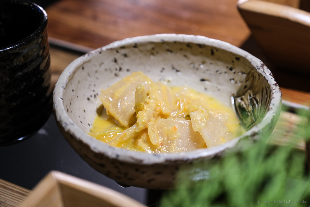 高雄炸牛排｜萩椛牛かつ專門店，大推9+和牛板腱海陸雙拼定食，炸牛肉餅也推推！