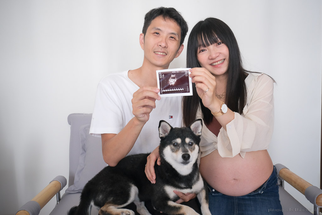 孕婦寫真, 自拍孕婦寫真, 孕期紀念, 懷孕紀錄, 自助孕婦寫真, 32週孕婦寫真, 在家拍孕婦照, 狗狗孕婦寫真
