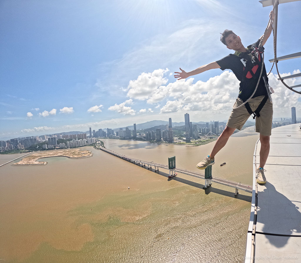 澳門旅遊塔空中漫步 Skywalk｜半空中行走俯瞰澳門，挑戰膽量好好玩！附照片、影片