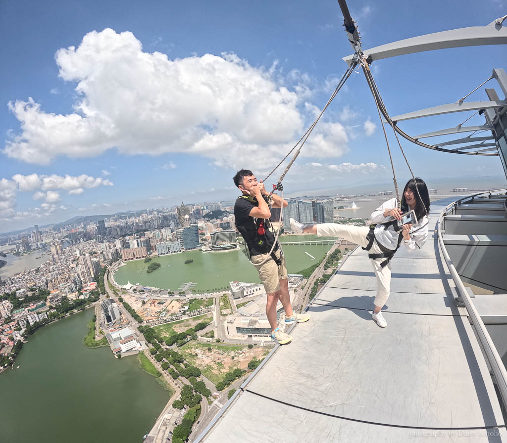 澳門旅遊塔空中漫步 Skywalk｜半空中行走俯瞰澳門，挑戰膽量好好玩！附照片、影片