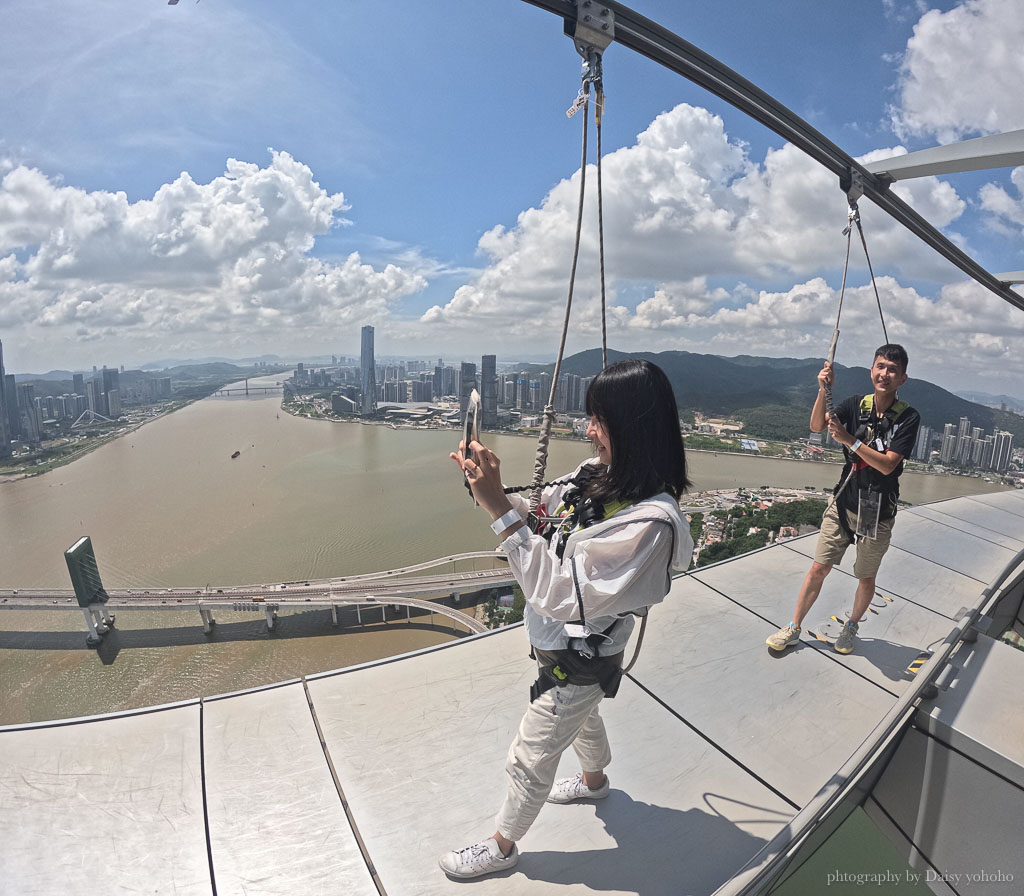 澳門觀光塔, 澳門塔, 澳門旅遊塔, 澳門塔空中漫步, 澳門旅遊塔Sky Walk, 笨豬跳, 澳門必玩, 澳門觀光塔門票