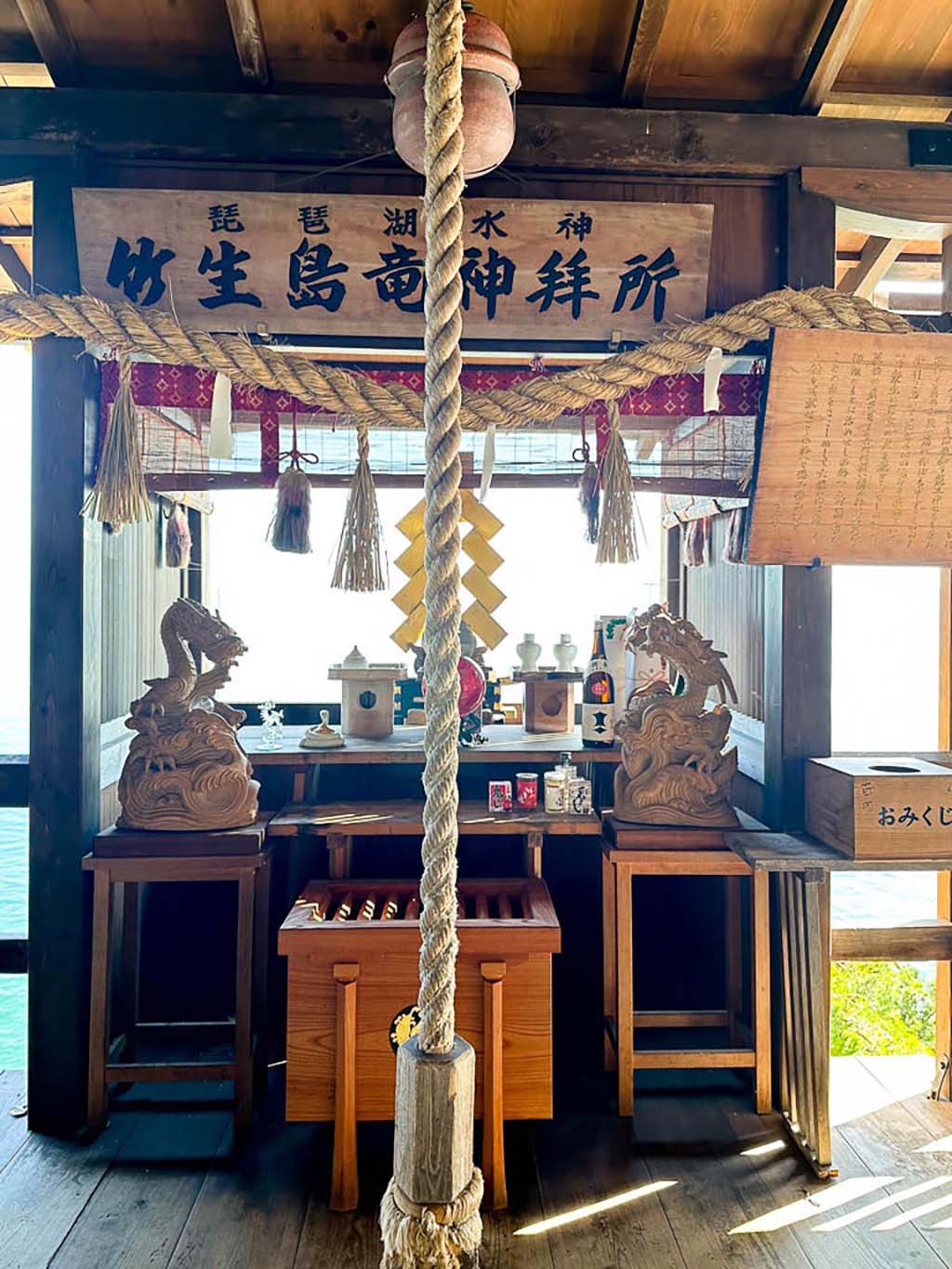 琵琶湖一日遊》百年國寶彥根城與搭船探訪神明居住的竹生島，吸收滿滿能量