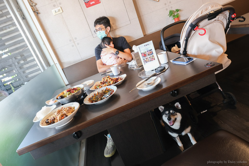 聚椒點川味坊, 嘉義川菜, 嘉義美食, 嘉義西區美食, 嘉義聚餐餐廳, 嘉義酸菜魚, 嘉義和菜, 川味火鍋, 食尚玩家推薦, 嘉義親子友善餐廳, 嘉義寵物友善餐廳, 嘉義火鍋