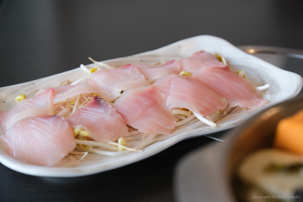 聚椒點川味坊, 嘉義川菜, 嘉義美食, 嘉義西區美食, 嘉義聚餐餐廳, 嘉義酸菜魚, 嘉義和菜, 川味火鍋, 食尚玩家推薦, 嘉義親子友善餐廳, 嘉義寵物友善餐廳, 嘉義火鍋