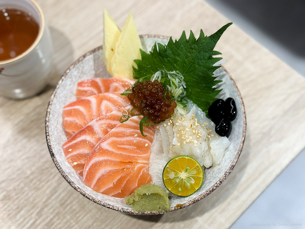 京九食堂｜推炙燒比目魚魚鮭魚丼，南紡附近平價日式食堂，味噌湯喝到飽