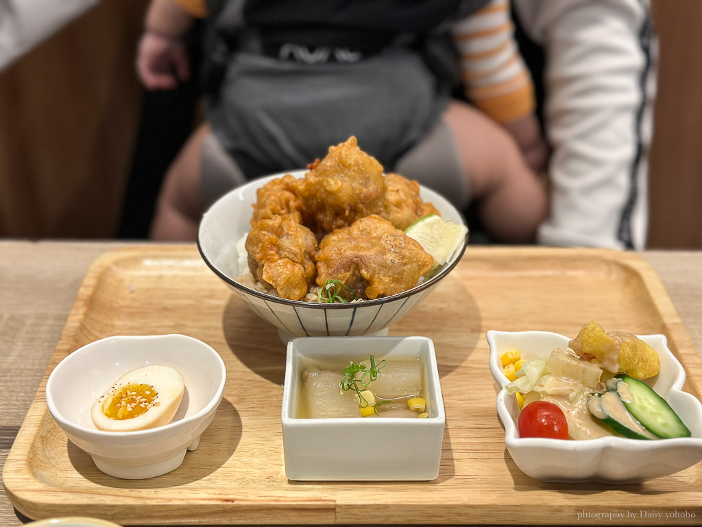 京九食堂｜推炙燒比目魚魚鮭魚丼，南紡附近平價日式食堂，味噌湯喝到飽