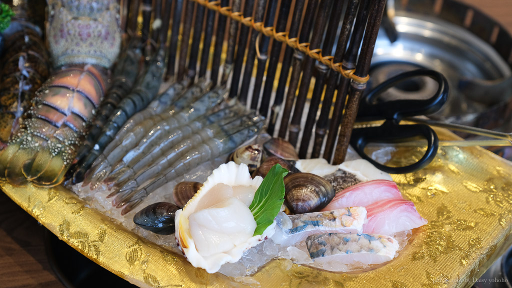 燒瓶子彰化店｜燒瓶子大肆の鍋，彰化宵夜火鍋，親子友善餐廳，蔬菜自助吧吃到飽