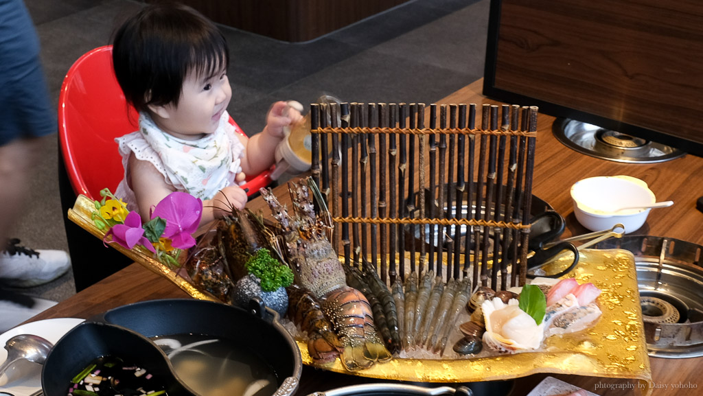 燒瓶子彰化店｜燒瓶子大肆の鍋，彰化宵夜火鍋，親子友善餐廳，蔬菜自助吧吃到飽