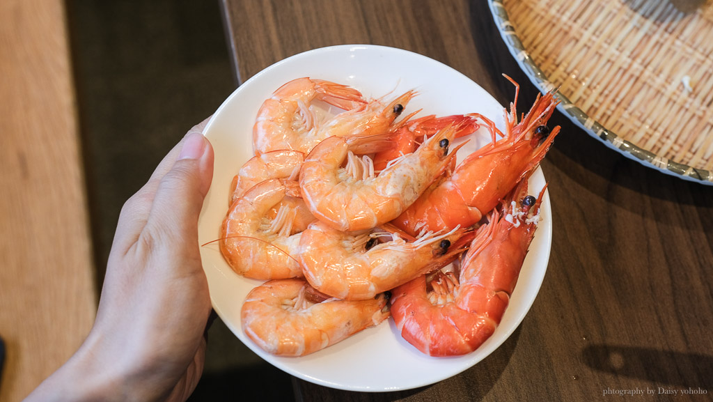 燒瓶子彰化店｜燒瓶子大肆の鍋，彰化宵夜火鍋，親子友善餐廳，蔬菜自助吧吃到飽