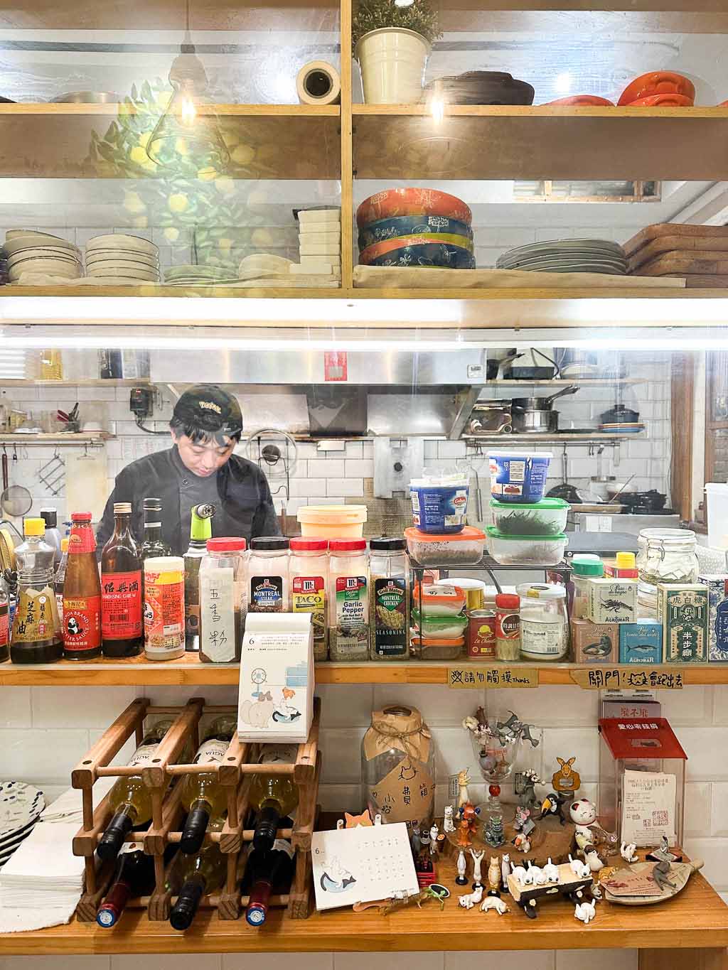 遊牧餐桌｜台中西區國美館地中海料理，貓咪陪伴在老宅吃中歐美食、義大利麵