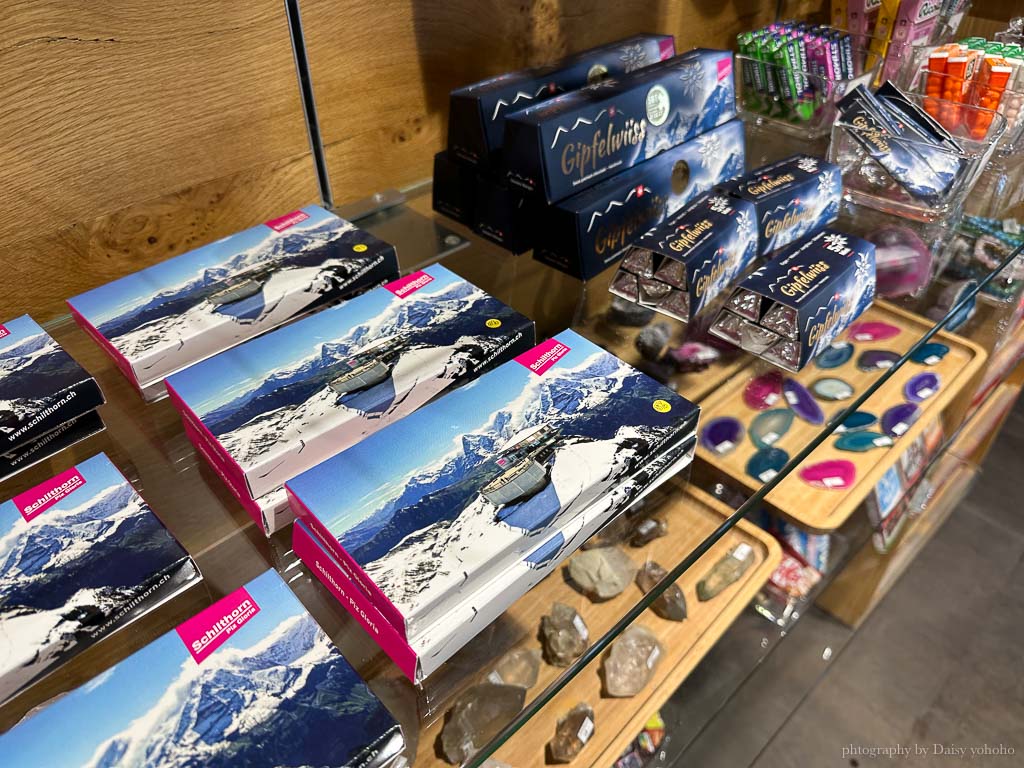雪朗峰施工狀態，雪朗峰最新纜車，58度全世界最陡峭纜車線