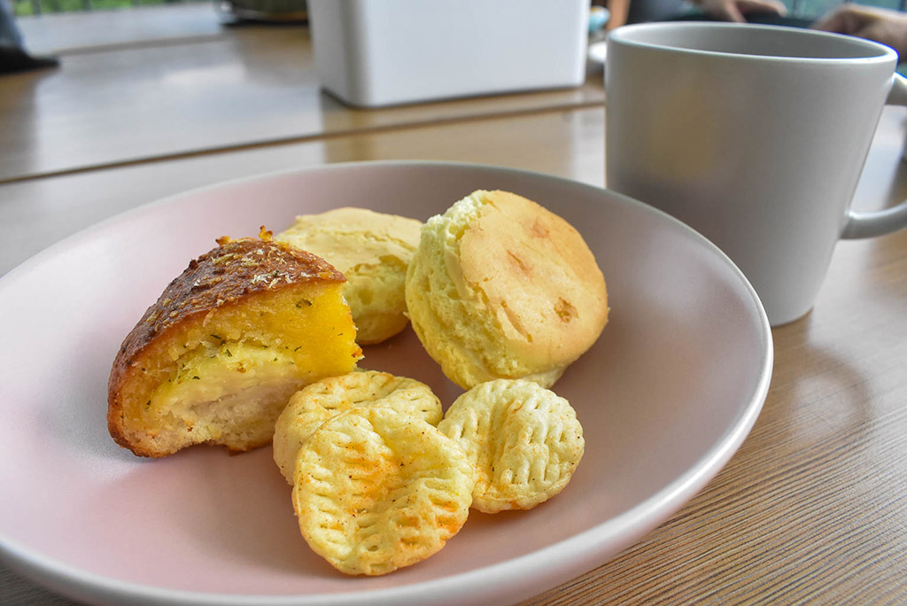 蟬說：山中靜靜 一泊二食｜台中太平酒桶山寵物友善豪華露營，萬聖節來山中搗蛋！