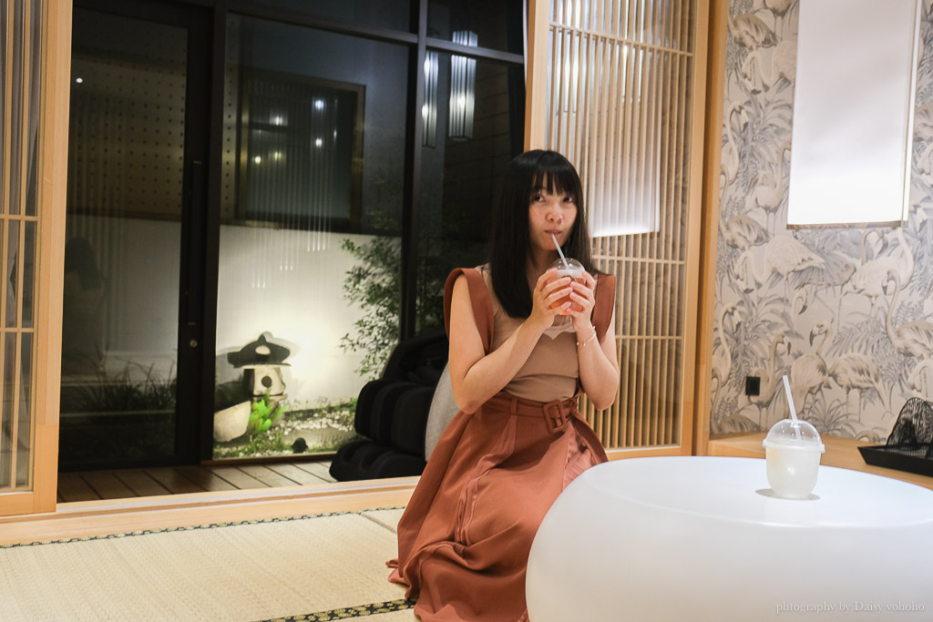 朵茉行館｜親子友善和式套房，帶寶寶入住台中豪宅式汽車旅館，KTV、大浴池、按摩椅！
