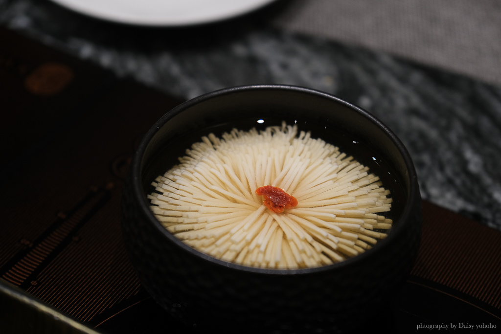橋山壽喜燒｜台北高級料理餐廳，約會紀念日餐廳推薦｜台北大安區｜雲丹海膽