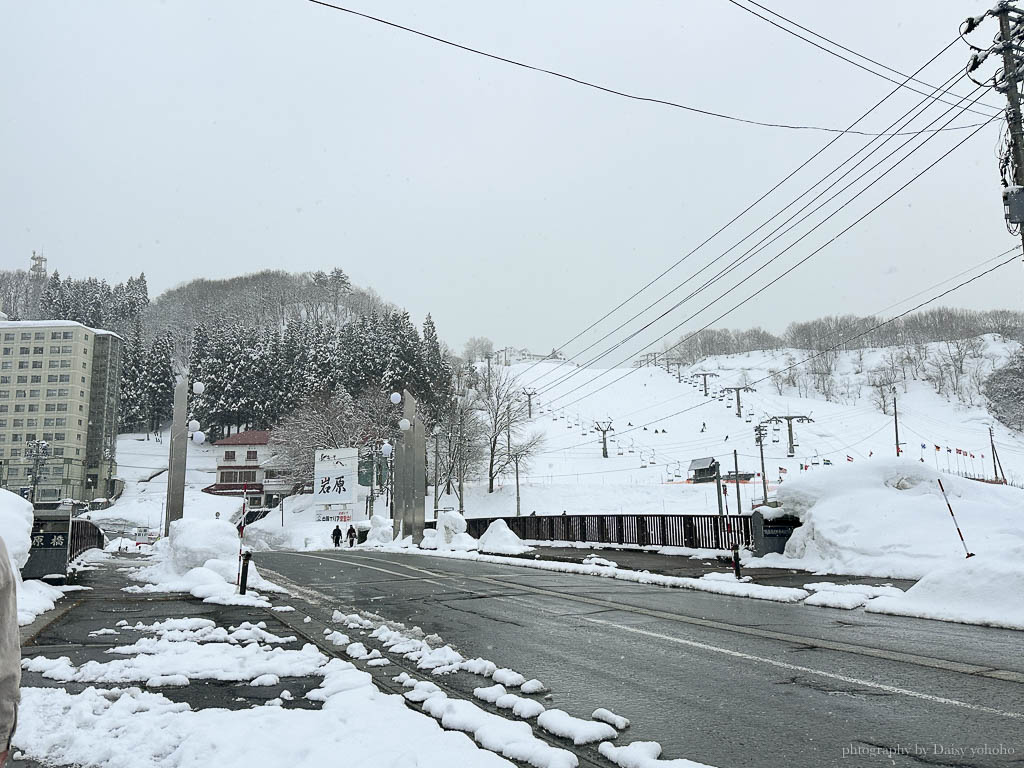 越後湯澤滑雪「岩原雪場」雪具租借，新手雪場寬敞綠線、接駁車資訊