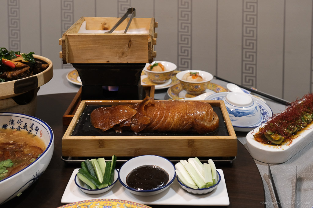 LA-墨川四川樟茶烤鴨永康店