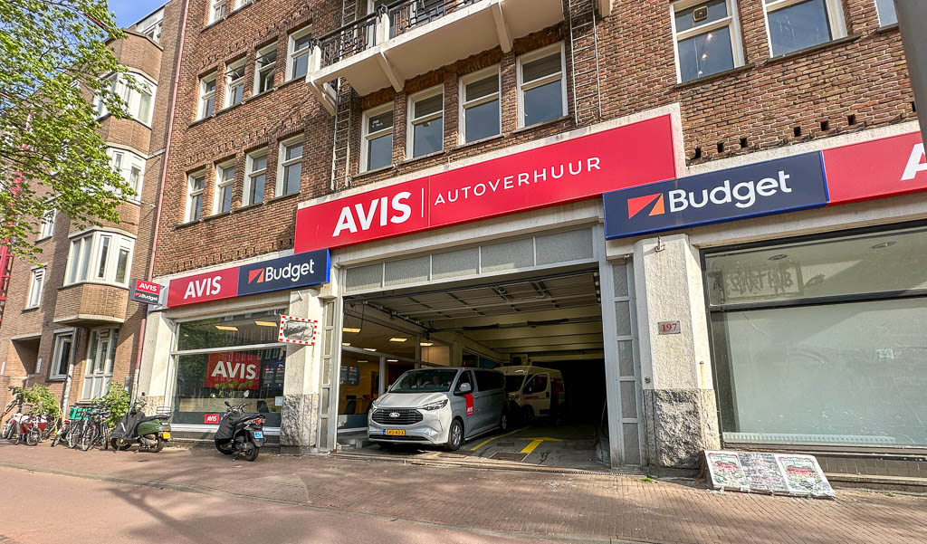 荷蘭自駕心得分享｜AVIS租車、取還車、停車、加油、罰單全說明！車況新、超好開