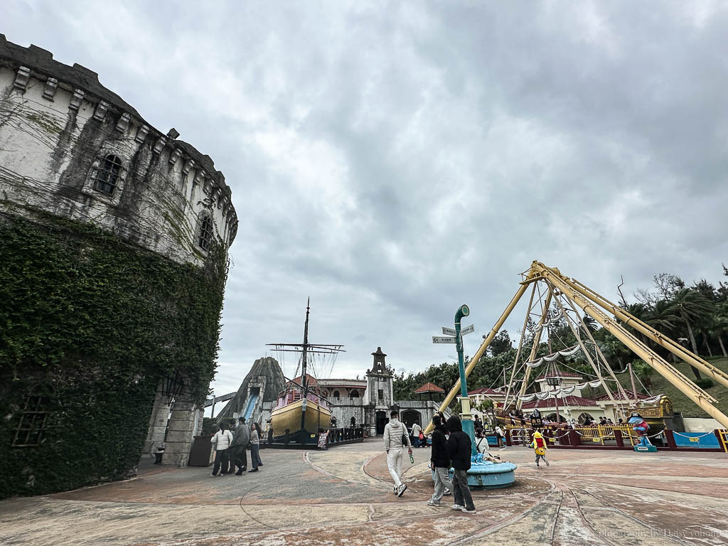 花蓮遠雄海洋公園露營車｜藍鯨艙海景露營車，海洋夜未眠升級版