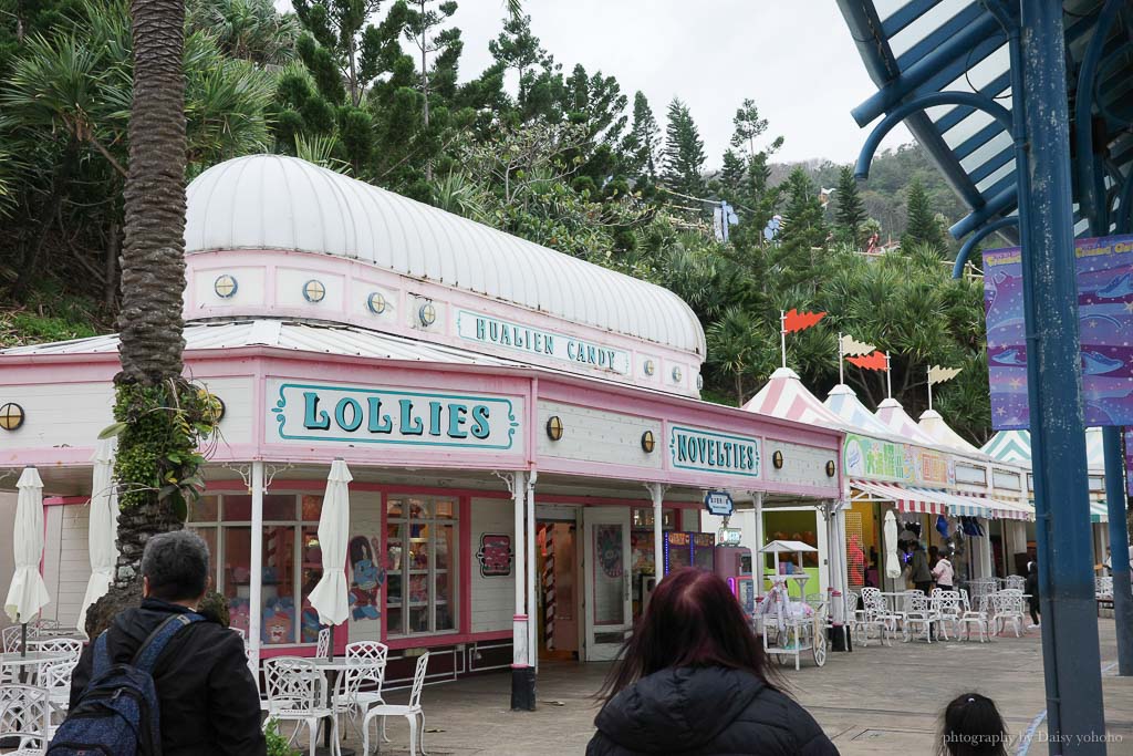 花蓮遠雄海洋公園露營車｜藍鯨艙海景露營車，海洋夜未眠升級版