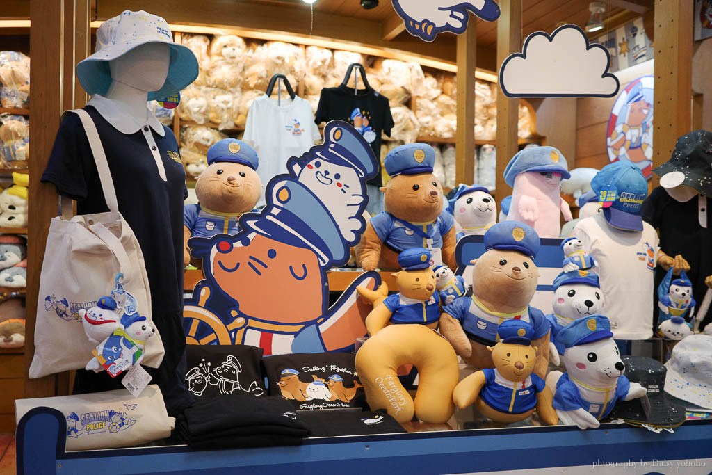 花蓮遠雄海洋公園露營車｜藍鯨艙海景露營車，海洋夜未眠升級版