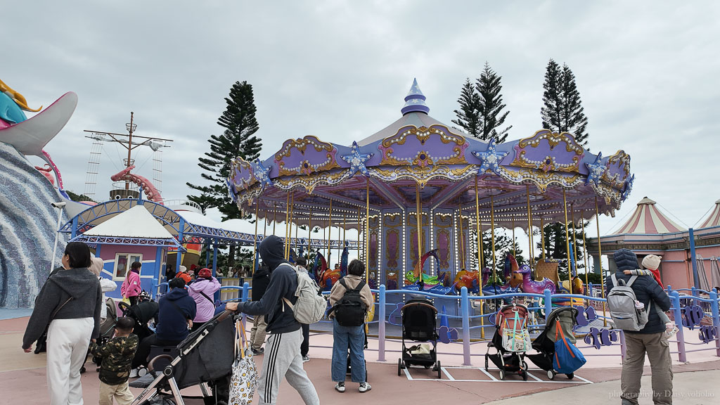 花蓮遠雄海洋公園露營車｜藍鯨艙海景露營車，海洋夜未眠升級版