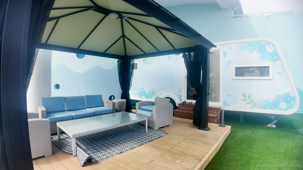 花蓮遠雄海洋公園露營車｜藍鯨艙海景露營車，海洋夜未眠升級版