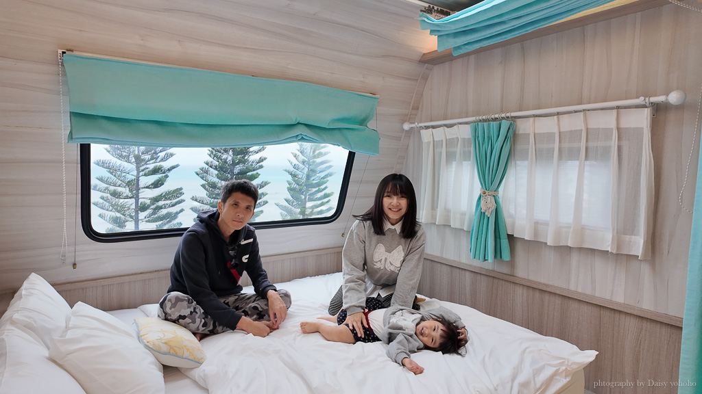 花蓮遠雄海洋公園露營車｜藍鯨艙海景露營車，海洋夜未眠升級版